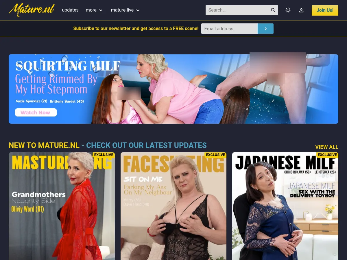 A heavily blurred, censored capture of the Mature.nl homepage — only soft shapes are visible, no explicit or readable content
