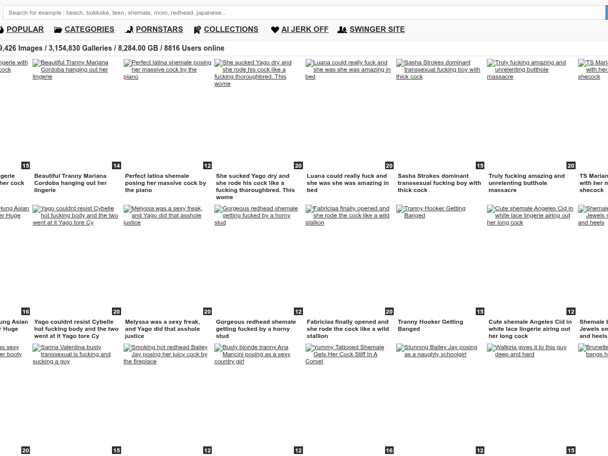 A heavily blurred, censored capture of the Pictoa homepage — only soft shapes are visible, no explicit or readable content